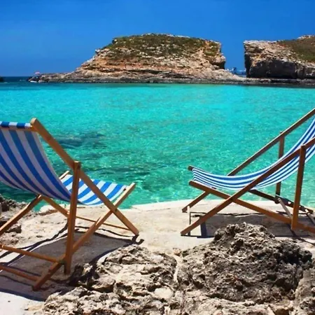 Villa Imagine Your Family Renting A Luxury Holiday Close To Paralimni's Main Attractions, 1288 *