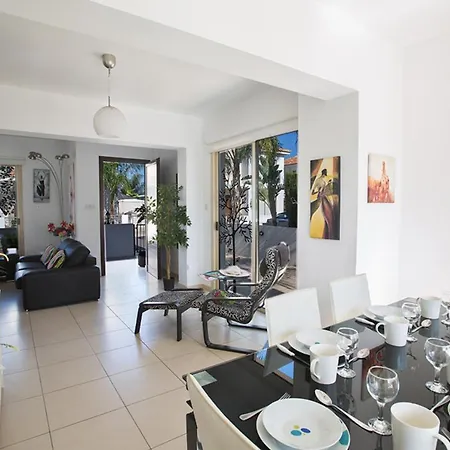 Imagine Your Family Renting A Luxury Holiday Close To Paralimni's Main Attractions, 1288 Villa *